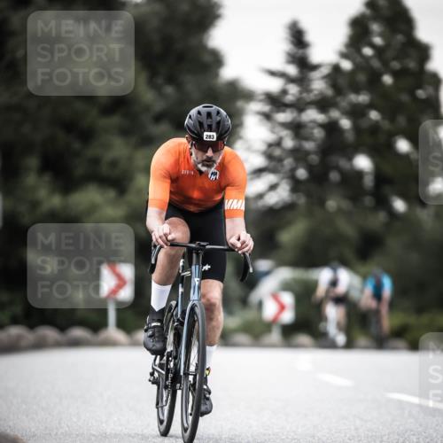 21.06.2026 - 29. Vierlanden-Triathlon H.Heesch http://msf.ph/oto/9903815 21.06.2026 10:19:01 Radfahren 164, 283, 470 meine-sportfotos.de