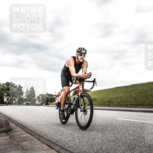 21.06.2026 - 29. Vierlanden-Triathlon H.Heesch http://msf.ph/oto/9903823 21.06.2026 10:15:46 Radfahren 231, 397, 447, 467 meine-sportfotos.de