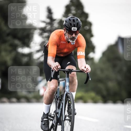 21.06.2026 - 29. Vierlanden-Triathlon H.Heesch http://msf.ph/oto/9903837 21.06.2026 10:19:01 Radfahren 164, 283, 470 meine-sportfotos.de