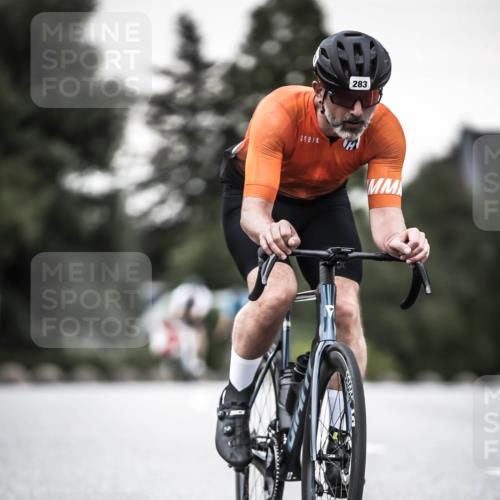 21.06.2026 - 29. Vierlanden-Triathlon H.Heesch http://msf.ph/oto/9903843 21.06.2026 10:19:01 Radfahren 164, 283, 470 meine-sportfotos.de