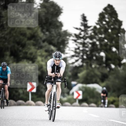21.06.2026 - 29. Vierlanden-Triathlon H.Heesch http://msf.ph/oto/9903861 21.06.2026 10:19:06 Radfahren 24, 45, 261, 418, 470 meine-sportfotos.de