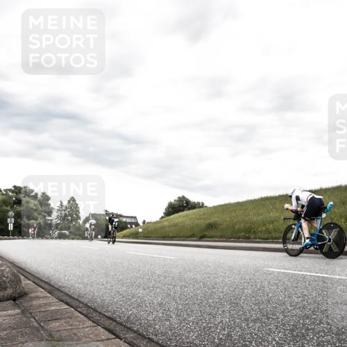 21.06.2026 - 29. Vierlanden-Triathlon H.Heesch http://msf.ph/oto/9903876 21.06.2026 10:17:38 Radfahren 116, 211, 419 meine-sportfotos.de