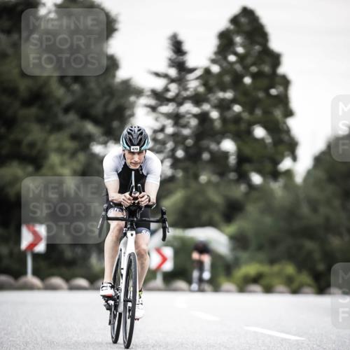 21.06.2026 - 29. Vierlanden-Triathlon H.Heesch http://msf.ph/oto/9903882 21.06.2026 10:19:06 Radfahren 24, 45, 261, 418, 470 meine-sportfotos.de
