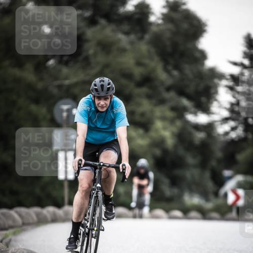 21.06.2026 - 29. Vierlanden-Triathlon H.Heesch http://msf.ph/oto/9903899 21.06.2026 10:19:08 Radfahren 24, 45, 261, 418, 470 meine-sportfotos.de