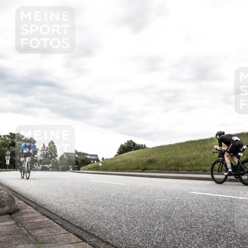 21.06.2026 - 29. Vierlanden-Triathlon H.Heesch http://msf.ph/oto/9903902 21.06.2026 10:17:50 Radfahren 428, 471 meine-sportfotos.de