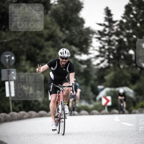 21.06.2026 - 29. Vierlanden-Triathlon H.Heesch http://msf.ph/oto/9903903 21.06.2026 10:18:03 Radfahren 64, 191, 439, 474, 477 meine-sportfotos.de