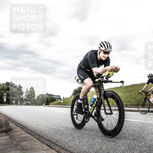 21.06.2026 - 29. Vierlanden-Triathlon H.Heesch http://msf.ph/oto/9903925 21.06.2026 10:18:09 Radfahren 191, 439 meine-sportfotos.de