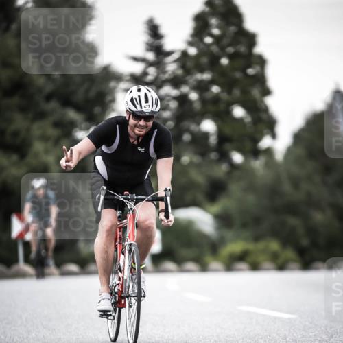 21.06.2026 - 29. Vierlanden-Triathlon H.Heesch http://msf.ph/oto/9903934 21.06.2026 10:18:04 Radfahren 64, 191, 439, 474, 477 meine-sportfotos.de