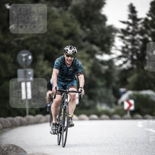 21.06.2026 - 29. Vierlanden-Triathlon H.Heesch http://msf.ph/oto/9903970 21.06.2026 10:18:07 Radfahren 64, 191, 439, 477 meine-sportfotos.de