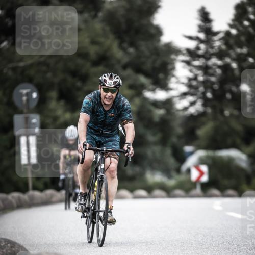 21.06.2026 - 29. Vierlanden-Triathlon H.Heesch http://msf.ph/oto/9903973 21.06.2026 10:18:07 Radfahren 64, 191, 439, 477 meine-sportfotos.de