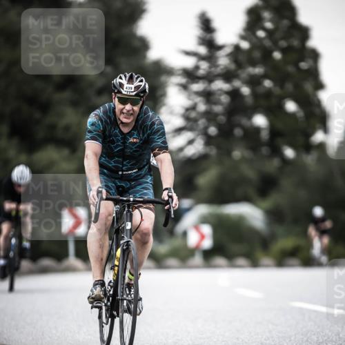 21.06.2026 - 29. Vierlanden-Triathlon H.Heesch http://msf.ph/oto/9903989 21.06.2026 10:18:07 Radfahren 64, 191, 439, 477 meine-sportfotos.de