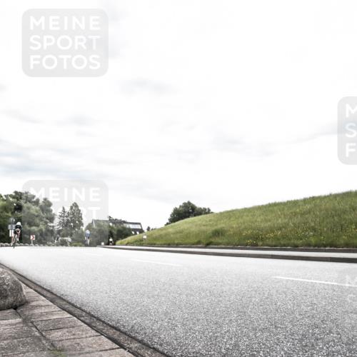 21.06.2026 - 29. Vierlanden-Triathlon H.Heesch http://msf.ph/oto/9904020 21.06.2026 10:23:37 Radfahren 132 meine-sportfotos.de