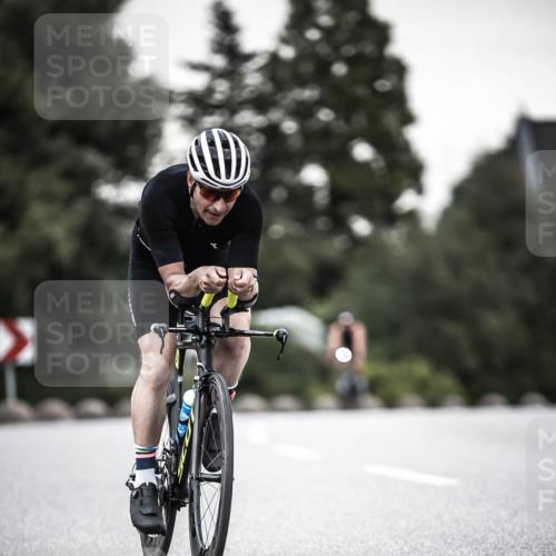 21.06.2026 - 29. Vierlanden-Triathlon H.Heesch http://msf.ph/oto/9904030 21.06.2026 10:18:09 Radfahren 191, 279, 439 meine-sportfotos.de
