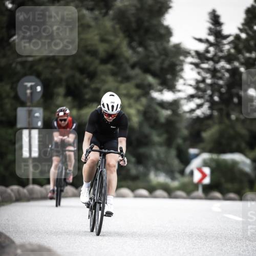 21.06.2026 - 29. Vierlanden-Triathlon H.Heesch http://msf.ph/oto/9904038 21.06.2026 10:19:27 Radfahren 171, 184, 242 meine-sportfotos.de