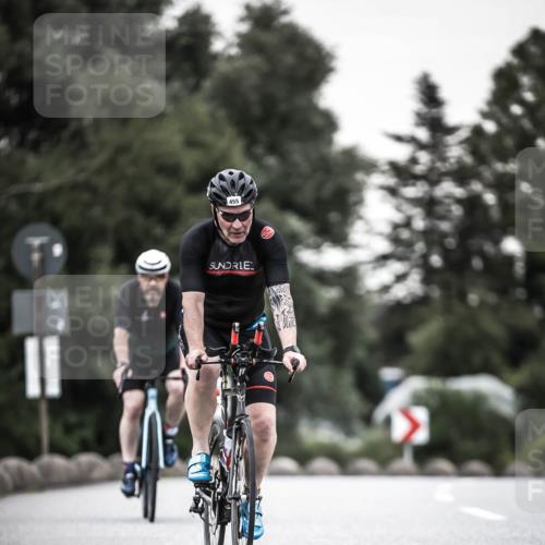 21.06.2026 - 29. Vierlanden-Triathlon H.Heesch http://msf.ph/oto/9904155 21.06.2026 10:19:37 Radfahren 403, 455 meine-sportfotos.de
