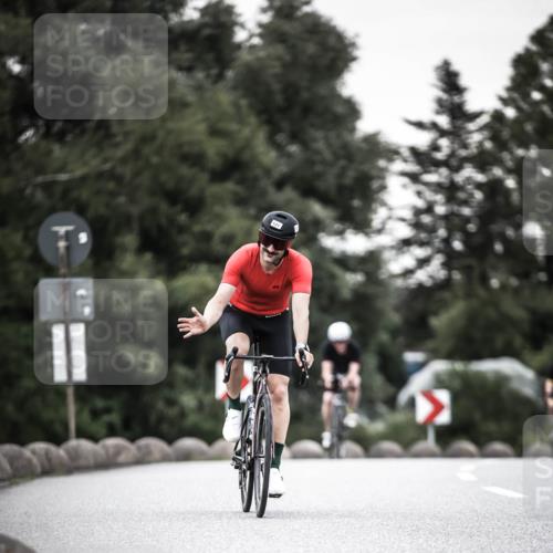 21.06.2026 - 29. Vierlanden-Triathlon H.Heesch http://msf.ph/oto/9904162 21.06.2026 10:18:31 Radfahren 87, 121, 393, 442, 446 meine-sportfotos.de