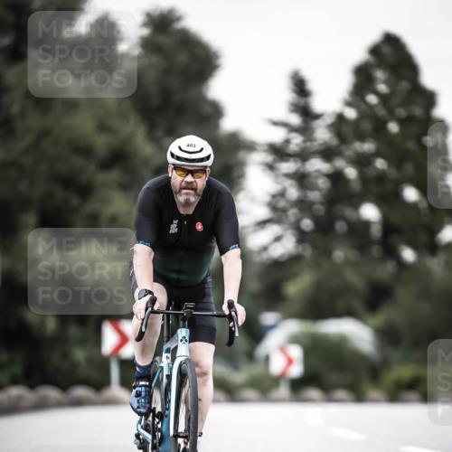 21.06.2026 - 29. Vierlanden-Triathlon H.Heesch http://msf.ph/oto/9904182 21.06.2026 10:19:38 Radfahren 403, 455 meine-sportfotos.de