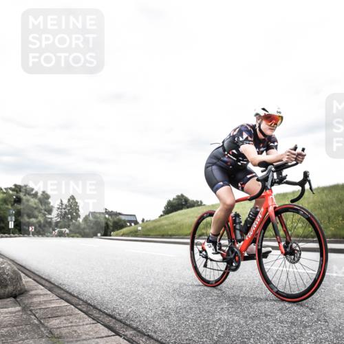 21.06.2026 - 29. Vierlanden-Triathlon H.Heesch http://msf.ph/oto/9904226 21.06.2026 10:25:30 Radfahren 540 meine-sportfotos.de