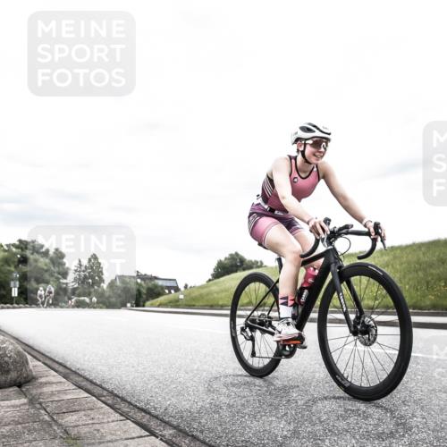 21.06.2026 - 29. Vierlanden-Triathlon H.Heesch http://msf.ph/oto/9904229 21.06.2026 10:25:38 Radfahren 369, 599 meine-sportfotos.de