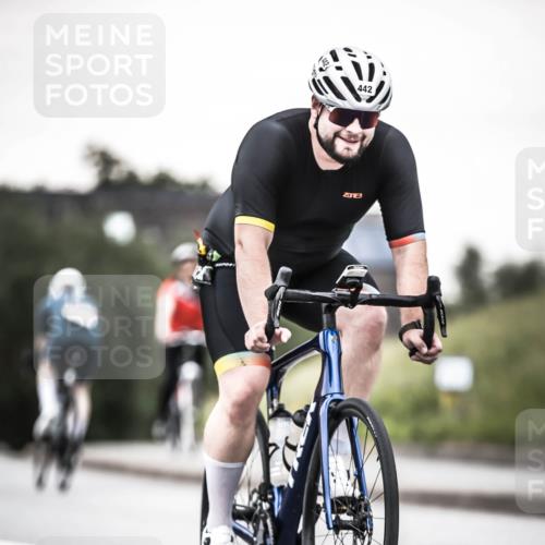 21.06.2026 - 29. Vierlanden-Triathlon H.Heesch http://msf.ph/oto/9904306 21.06.2026 10:18:38 Radfahren 148, 442, 446 meine-sportfotos.de