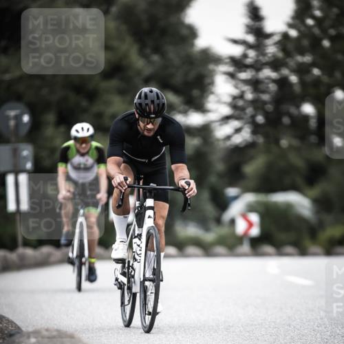 21.06.2026 - 29. Vierlanden-Triathlon H.Heesch http://msf.ph/oto/9904350 21.06.2026 10:19:57 Radfahren 69, 79, 146, 163, 268, 432 meine-sportfotos.de