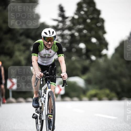 21.06.2026 - 29. Vierlanden-Triathlon H.Heesch http://msf.ph/oto/9904376 21.06.2026 10:19:58 Radfahren 69, 79, 163, 432 meine-sportfotos.de