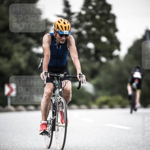 21.06.2026 - 29. Vierlanden-Triathlon H.Heesch http://msf.ph/oto/9904427 21.06.2026 10:20:02 Radfahren 16, 79, 163, 244, 412, 432 meine-sportfotos.de