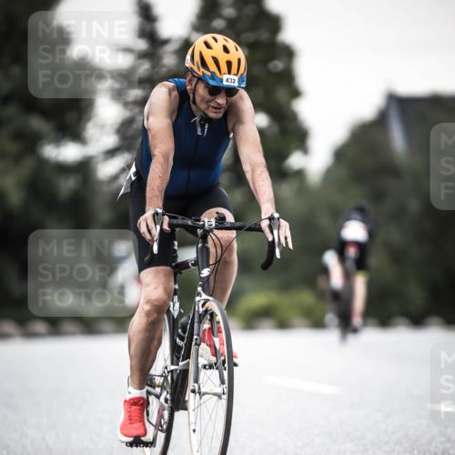 21.06.2026 - 29. Vierlanden-Triathlon H.Heesch http://msf.ph/oto/9904439 21.06.2026 10:20:02 Radfahren 16, 79, 163, 244, 412, 432 meine-sportfotos.de