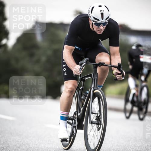 21.06.2026 - 29. Vierlanden-Triathlon H.Heesch http://msf.ph/oto/9904526 21.06.2026 10:20:08 Radfahren 15, 16, 22, 113, 244, 412 meine-sportfotos.de