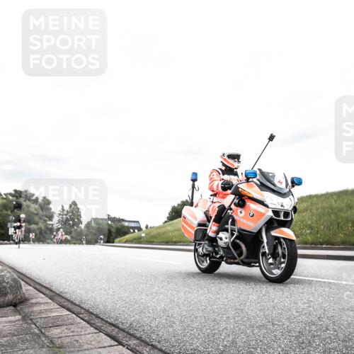 21.06.2026 - 29. Vierlanden-Triathlon H.Heesch http://msf.ph/oto/9904546 21.06.2026 10:27:09 Radfahren 43, 108, 517, 600 meine-sportfotos.de