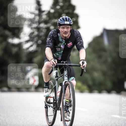 21.06.2026 - 29. Vierlanden-Triathlon H.Heesch http://msf.ph/oto/9904556 21.06.2026 10:20:28 Radfahren 176, 364, 435 meine-sportfotos.de