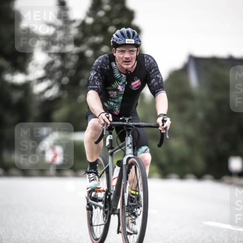 21.06.2026 - 29. Vierlanden-Triathlon H.Heesch http://msf.ph/oto/9904559 21.06.2026 10:20:28 Radfahren 176, 364, 435 meine-sportfotos.de