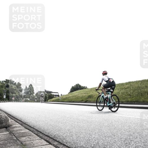 21.06.2026 - 29. Vierlanden-Triathlon H.Heesch http://msf.ph/oto/9904574 21.06.2026 10:54:39 Radfahren 94, 509, 552 meine-sportfotos.de
