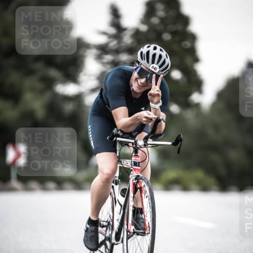 21.06.2026 - 29. Vierlanden-Triathlon H.Heesch http://msf.ph/oto/9904594 21.06.2026 10:20:40 Radfahren 52, 542 meine-sportfotos.de