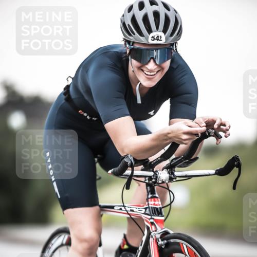 21.06.2026 - 29. Vierlanden-Triathlon H.Heesch http://msf.ph/oto/9904632 21.06.2026 10:20:41 Radfahren 52, 542 meine-sportfotos.de