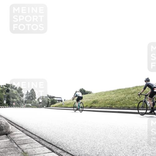 21.06.2026 - 29. Vierlanden-Triathlon H.Heesch http://msf.ph/oto/9904647 21.06.2026 10:56:48 Radfahren 84, 169, 196, 202 meine-sportfotos.de