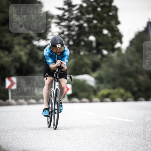 21.06.2026 - 29. Vierlanden-Triathlon H.Heesch http://msf.ph/oto/9904653 21.06.2026 10:21:00 Radfahren 36, 406 meine-sportfotos.de