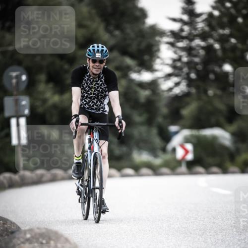 21.06.2026 - 29. Vierlanden-Triathlon H.Heesch http://msf.ph/oto/9904679 21.06.2026 10:21:02 Radfahren 36, 158, 406 meine-sportfotos.de