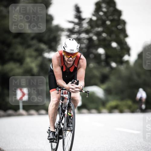 21.06.2026 - 29. Vierlanden-Triathlon H.Heesch http://msf.ph/oto/9904759 21.06.2026 10:21:14 Radfahren 229, 411, 620, 1353 meine-sportfotos.de