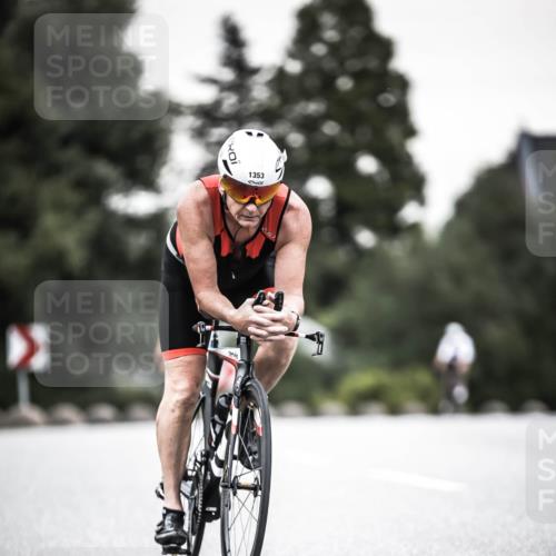 21.06.2026 - 29. Vierlanden-Triathlon H.Heesch http://msf.ph/oto/9904765 21.06.2026 10:21:14 Radfahren 229, 411, 620, 1353 meine-sportfotos.de