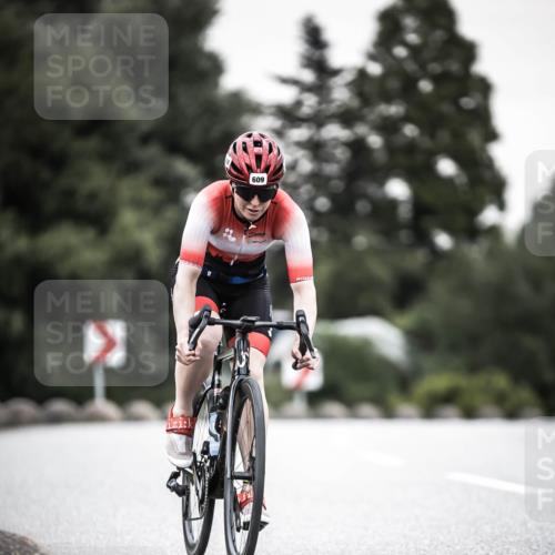 21.06.2026 - 29. Vierlanden-Triathlon H.Heesch http://msf.ph/oto/9904822 21.06.2026 10:21:25 Radfahren 192, 284, 609 meine-sportfotos.de