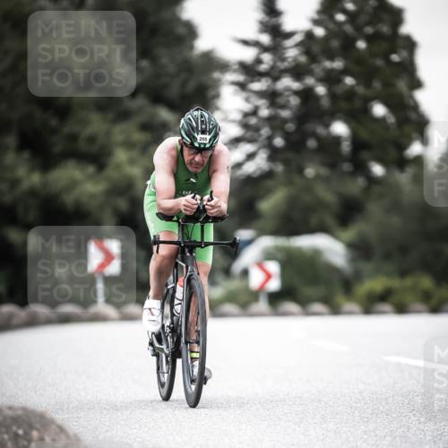 21.06.2026 - 29. Vierlanden-Triathlon H.Heesch http://msf.ph/oto/9904870 21.06.2026 10:21:38 Radfahren 14, 123, 205 meine-sportfotos.de