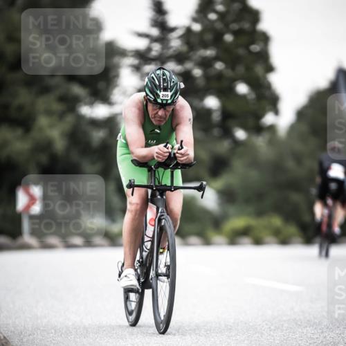 21.06.2026 - 29. Vierlanden-Triathlon H.Heesch http://msf.ph/oto/9904890 21.06.2026 10:21:39 Radfahren 14, 123, 205 meine-sportfotos.de