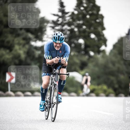 21.06.2026 - 29. Vierlanden-Triathlon H.Heesch http://msf.ph/oto/9905372 21.06.2026 10:23:58 Radfahren 200, 293, 496, 584 meine-sportfotos.de