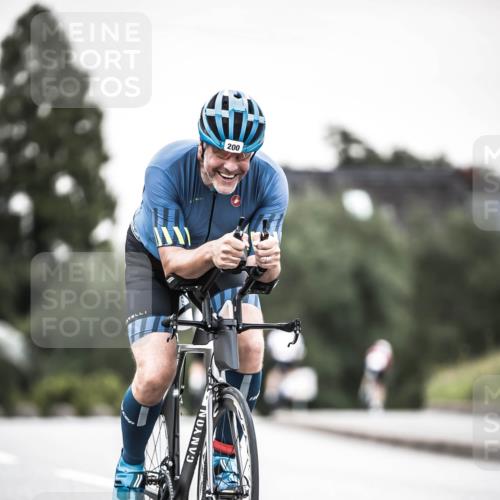 21.06.2026 - 29. Vierlanden-Triathlon H.Heesch http://msf.ph/oto/9905446 21.06.2026 10:23:59 Radfahren 200, 293, 496, 584 meine-sportfotos.de