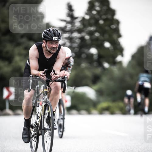 21.06.2026 - 29. Vierlanden-Triathlon H.Heesch http://msf.ph/oto/9905650 21.06.2026 10:24:13 Radfahren 32, 172, 204, 240 meine-sportfotos.de