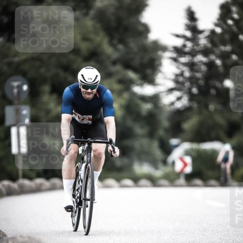 21.06.2026 - 29. Vierlanden-Triathlon H.Heesch http://msf.ph/oto/9905814 21.06.2026 10:24:20 Radfahren 74, 172, 196, 240, 377, 545 meine-sportfotos.de