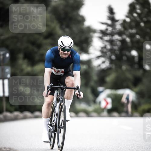 21.06.2026 - 29. Vierlanden-Triathlon H.Heesch http://msf.ph/oto/9905837 21.06.2026 10:24:20 Radfahren 74, 172, 196, 240, 377, 545 meine-sportfotos.de