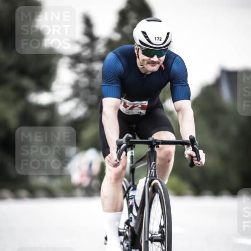 21.06.2026 - 29. Vierlanden-Triathlon H.Heesch http://msf.ph/oto/9905897 21.06.2026 10:24:21 Radfahren 74, 172, 196, 240, 377, 545 meine-sportfotos.de
