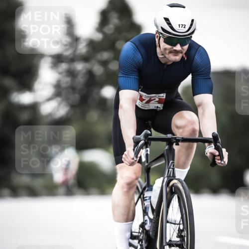 21.06.2026 - 29. Vierlanden-Triathlon H.Heesch http://msf.ph/oto/9905909 21.06.2026 10:24:21 Radfahren 74, 172, 196, 240, 377, 545 meine-sportfotos.de